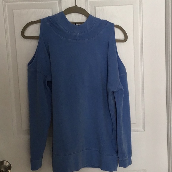 COLD SHOULDER SWEATSHIRT - Picture 2 of 5